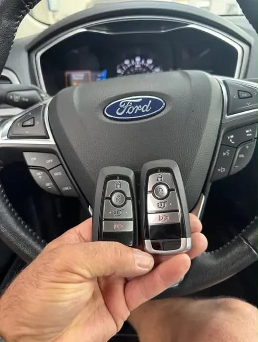 Ford Transit bedrijfswagen reservesleutel bijmaken Amsterdam Zuid